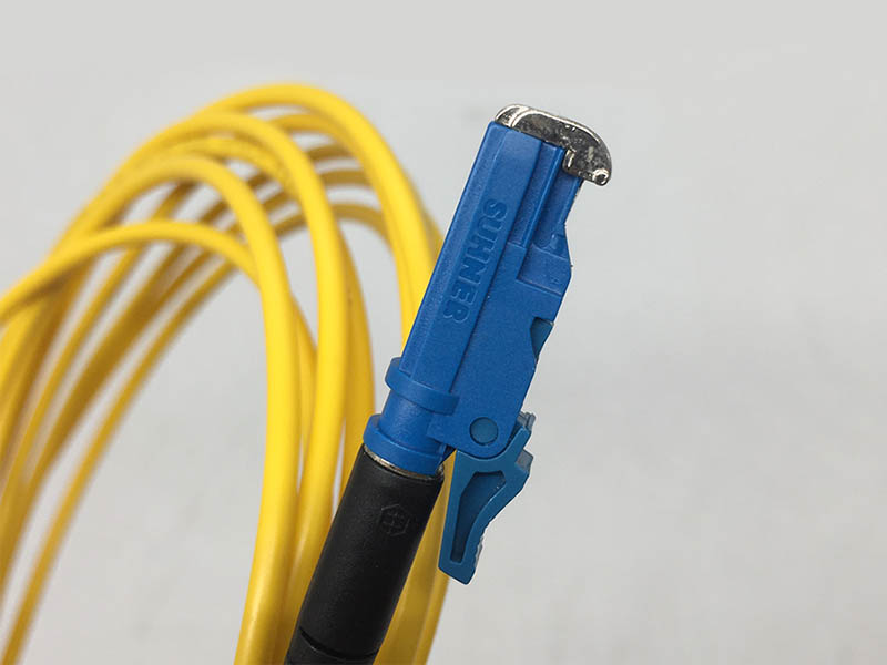 - E2000 connector type zpcable fiber optic